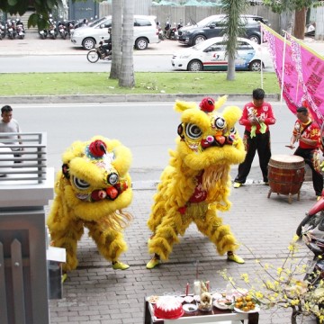 HOÀNG NAM TƯNG BỪNG KHAI TRƯƠNG MỪNG NĂM MỚI 2017